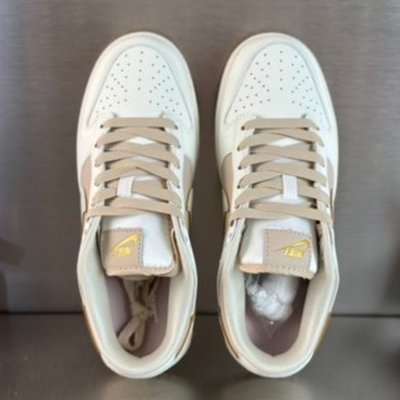 Nike Dunk Low Gold Swoosh main image 5